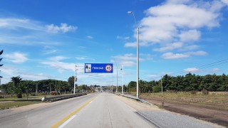 “Que viva la joda” en Trinidad y la extorsión a posibles viajeros a Argentina - Columna de Darwin - DelSol 99.5 FM