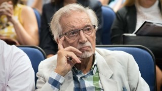 La figura de Tabaré Vázquez como candidato surge “de casualidad” - Entrevistas - DelSol 99.5 FM