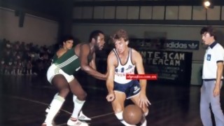 Fefo Ruiz: “Solo un jugador entendió que era mejor dejarme solo” - Alerta naranja: basket - DelSol 99.5 FM