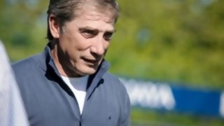 El Piñe se destacó como pasante cantando una canción homenaje a Luis Suárez - Deporgol - DelSol 99.5 FM