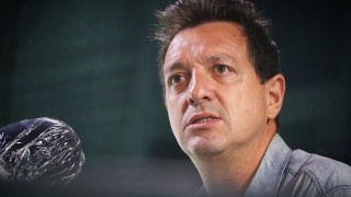 La vida de Federico Buysan y el objetivo “de laburar con la mayor seriedad posible” - Charlemos de vos - DelSol 99.5 FM