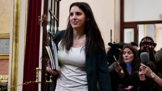 “Todos, todas y todes“: el discurso de la ministra española y reflexiones sobre lenguaje inclusivo - Informes - DelSol 99.5 FM