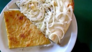 ¿La pizza a caballo con el fainá por abajo sigue siendo pizza a caballo? - Sobremesa - DelSol 99.5 FM