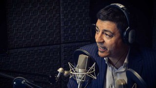 Un Aldo Silva cabildante entre 3 millones de cabildantes, y Darwin lee la carta del amigo embajador chino - Columna de Darwin - DelSol 99.5 FM