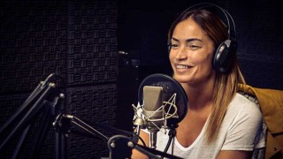 Claudia Fernández: “Mis amigos de Argentina me preguntan qué pueden hacer acá” - El invitado - DelSol 99.5 FM