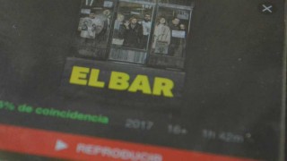 “El bar”, nueva película española en Netflix  - Cacho de cultura - DelSol 99.5 FM