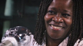 La historia de Angelina Vunge, la angoleña que tomó el sufrimiento como “lección de vida” - Charlemos de vos - DelSol 99.5 FM
