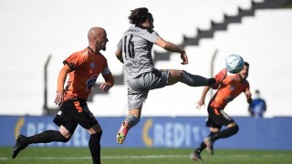 “Peñarol perdió una posibilidad, la IASA se lleva un punto y el empate se celebra en Colonia” - Comentarios - DelSol 99.5 FM