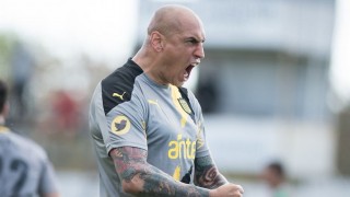 “Peñarol tuvo superioridad individual y logró resolver rápido el partido” - Comentarios - DelSol 99.5 FM
