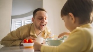 Cocinar para tus hijos y no morir en el intento  - De pinche a cocinero - DelSol 99.5 FM