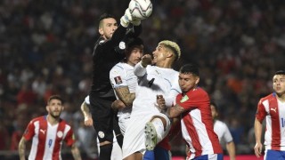 Paraguay 0 - 1 Uruguay