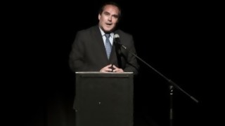 Desescarnio a Humberto de Vargas. Darwin intenta defenderlo de las multitudes aleccionantes - Columna de Darwin - DelSol 99.5 FM