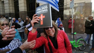 La mujer de la campera roja - Ciudadano ilustre - DelSol 99.5 FM