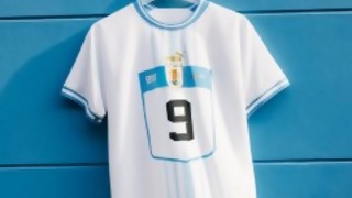 La historia de las camisetas de la selección Uruguaya de futbol - Alegria Marcarena - Leo Hernandez - DelSol 99.5 FM
