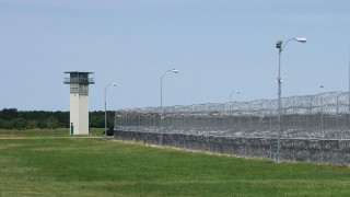 Menos cárceles: una propuesta con la firma de Trump - Informes - DelSol 99.5 FM