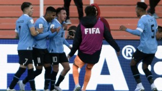 “Uruguay consiguió una victoria amarreta, fue superior y mereció mucho más” - Comentarios - DelSol 99.5 FM