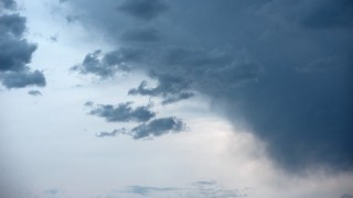 Precipitación utópica: Darwin enumera acumulación de síntomas de lluvia sin lluvia/ Messi, el Kissinger de pantalón corto, generando penales para 2024 - Columna de Darwin - DelSol 99.5 FM