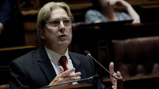 “A Robert Silva se lo necesita en el campo electoral” y “tiene que ser el abanderado del Partido Colorado”, dijo Ope Pasquet