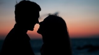 Quiero que mi novio me de un beso en la primera cita - Segmento humorístico - DelSol 99.5 FM