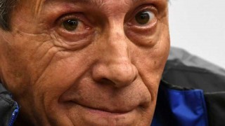 La conferencia de Tabárez según Locos por el Fútbol - Imitaciones - DelSol 99.5 FM