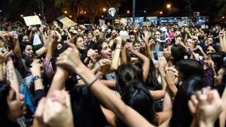 ¿Qué tienen de loco las mujeres uruguayas? - El loquito - DelSol 99.5 FM
