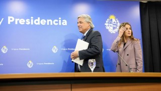 Bustillo, “el buda de la negligencia”, y el poder destructivo de la bomba Ache - Columna de Darwin - DelSol 99.5 FM