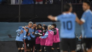 “Uruguay se llevó una victoria muy cómoda sin sufrir absolutamente nada” - Comentarios - DelSol 99.5 FM