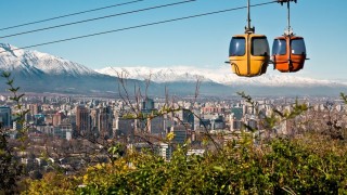 Santiago de Chile: paisajes, cultura y viñedos, sin escalas - Tasa de embarque - DelSol 99.5 FM