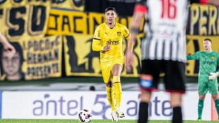 “Con tres cambios y diez minutos de lucidez futbolística, Peñarol resolvió un duro partido” - Comentarios - DelSol 99.5 FM