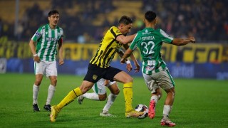 “Peñarol tuvo su momento, no lo aprovechó y empató frente a un buen Racing” - Comentarios - DelSol 99.5 FM