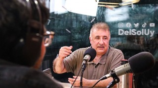 Nelson Fernández: “El FA lleva una ventaja, pero tenés un presidente que es un cañón en popularidad” - Entrevista central - DelSol 99.5 FM