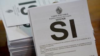 Todos quieren los votos del sí a la seguridad social  - Arranque - DelSol 99.5 FM