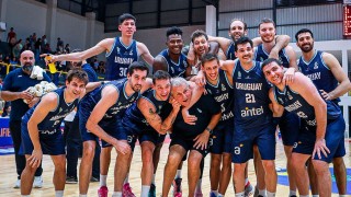 El progresismo de la selección uruguaya de básquetbol: nadies es más que naides - Darwin - Columna Deportiva - DelSol 99.5 FM