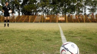 Cancha chica, estadio grande  - A la cancha - DelSol 99.5 FM