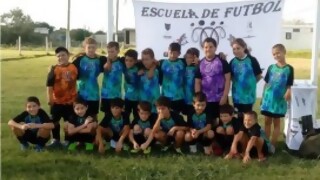 El fútbol más allá de la competencia - Buen mediodía - DelSol 99.5 FM