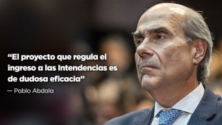 “El proyecto que regula el ingreso a las Intendencias es de dudosa eficacia” - Entrevistas - DelSol 99.5 FM