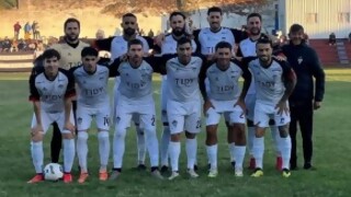 La hazaña de un pueblo (casi) sin gente - Deporgol - DelSol 99.5 FM