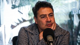 “La obligación del artista es acercarse a la humildad” - Hoy nos dice - DelSol 99.5 FM