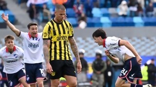 El intermedio y Peñarol: agua y aceite  - Informes - DelSol 99.5 FM