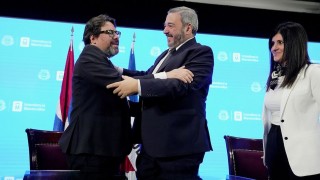 Todos contra el intendentino que rima saliente - Darwin concentrado - DelSol 99.5 FM