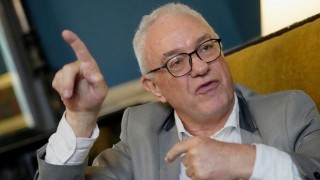 Darwin explica las explicaciones de Lubetkin sobre los pasaportes - Darwin concentrado - DelSol 99.5 FM