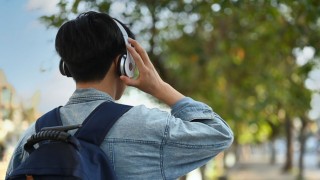 Esa melodía que se mete en la cabeza - Buen mediodía - DelSol 99.5 FM