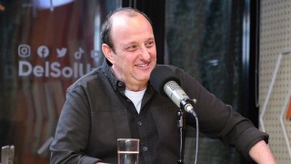 “Vayas adonde vayas”: el fútbol como historia de amor - Entrevista central - DelSol 99.5 FM