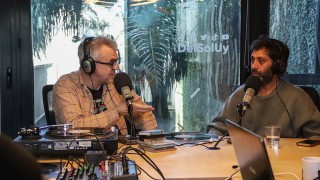 El apasionado de los vinilos en Uruguay - Teatro y Escenarios  - DelSol 99.5 FM