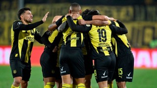 Las teorías del Profesor sobre la victoria de Peñarol  - A la cancha - DelSol 99.5 FM