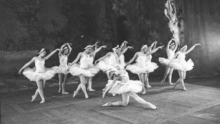 La guerra fría y el ballet como arma de propaganda - Lucía Chilibroste - DelSol 99.5 FM