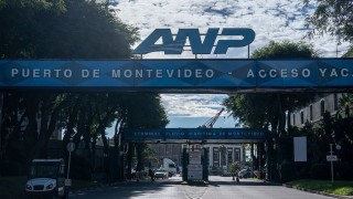 “El conflicto en el puerto es atípico y complejo” - Entrevistas - DelSol 99.5 FM