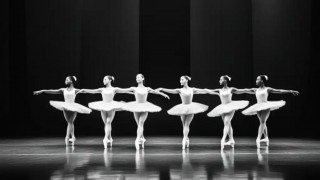 La crisis de los misiles y los ballets en el escenario enemigo - Lucía Chilibroste - DelSol 99.5 FM