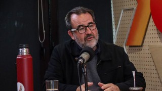 Oroño: historia reciente era un “tema vedado” que “se va a incorporar al programa de historia” - Entrevista central - DelSol 99.5 FM