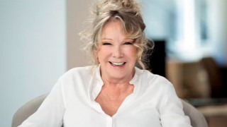 Soledad Silveyra sobre la eutanasia, Oddone sobre el triunfo de Milei y otras como 10 noticias en un minuto - Darwin concentrado - DelSol 99.5 FM